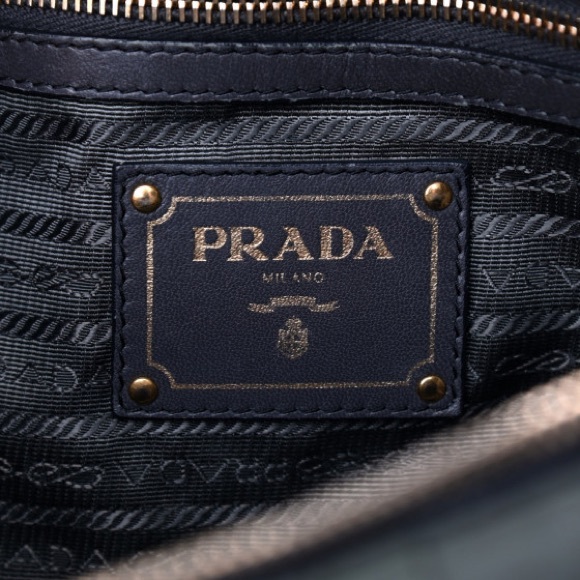 PradaTessuto Nylon Gaufre Tote Fumo - Picture 5 of 5